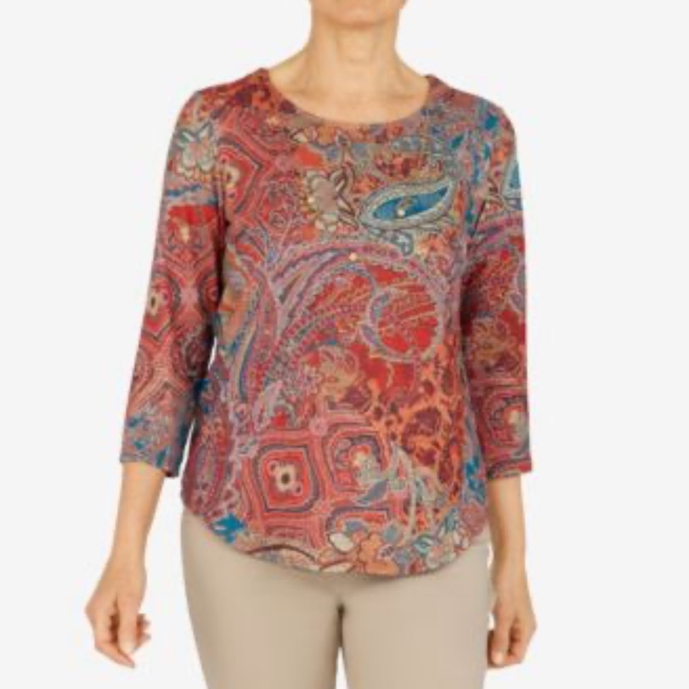 Leo & Nicole Women's Multicolor Paisley Blouse